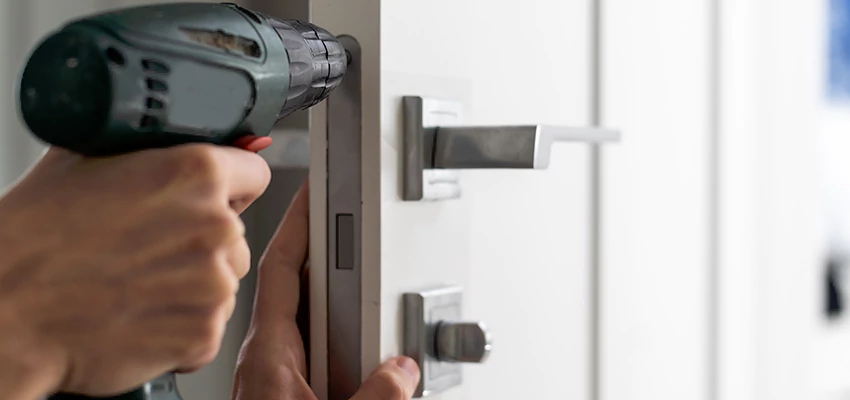 Locksmith For Lock Replacement Near Me in Melbourne, FL