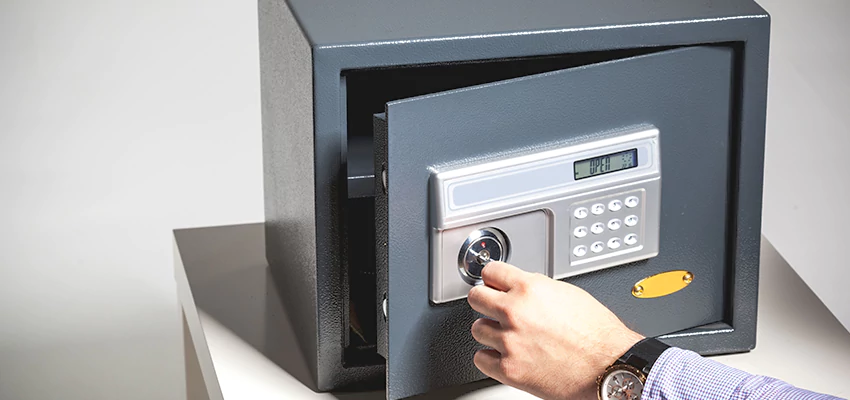 Jewelry Safe Unlocking Service in Melbourne, Florida